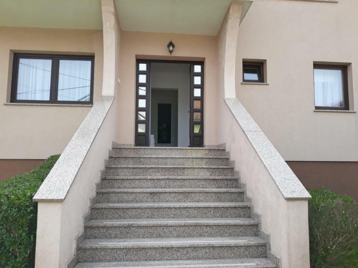 Apartman Kristian Zagreb Airport Velika Gorica Buitenkant foto